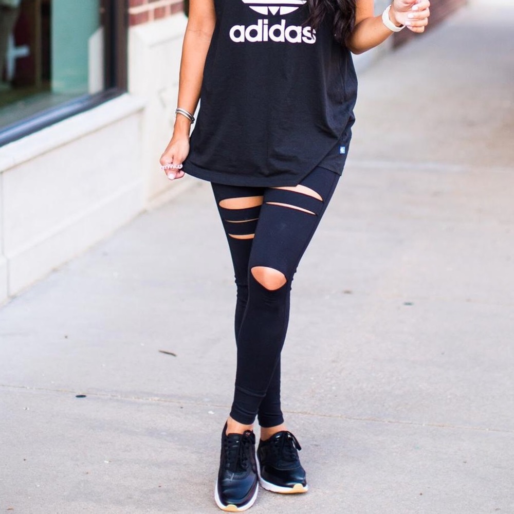 Zella Cece High Waist Open Knee Legging